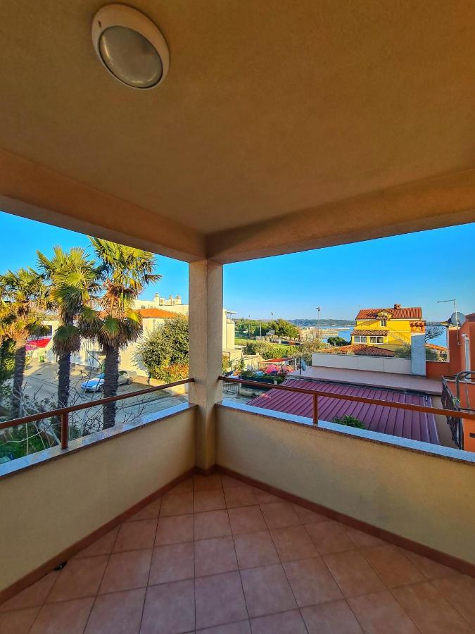 Apartment Manuel Novigrad  ภายนอก รูปภาพ
